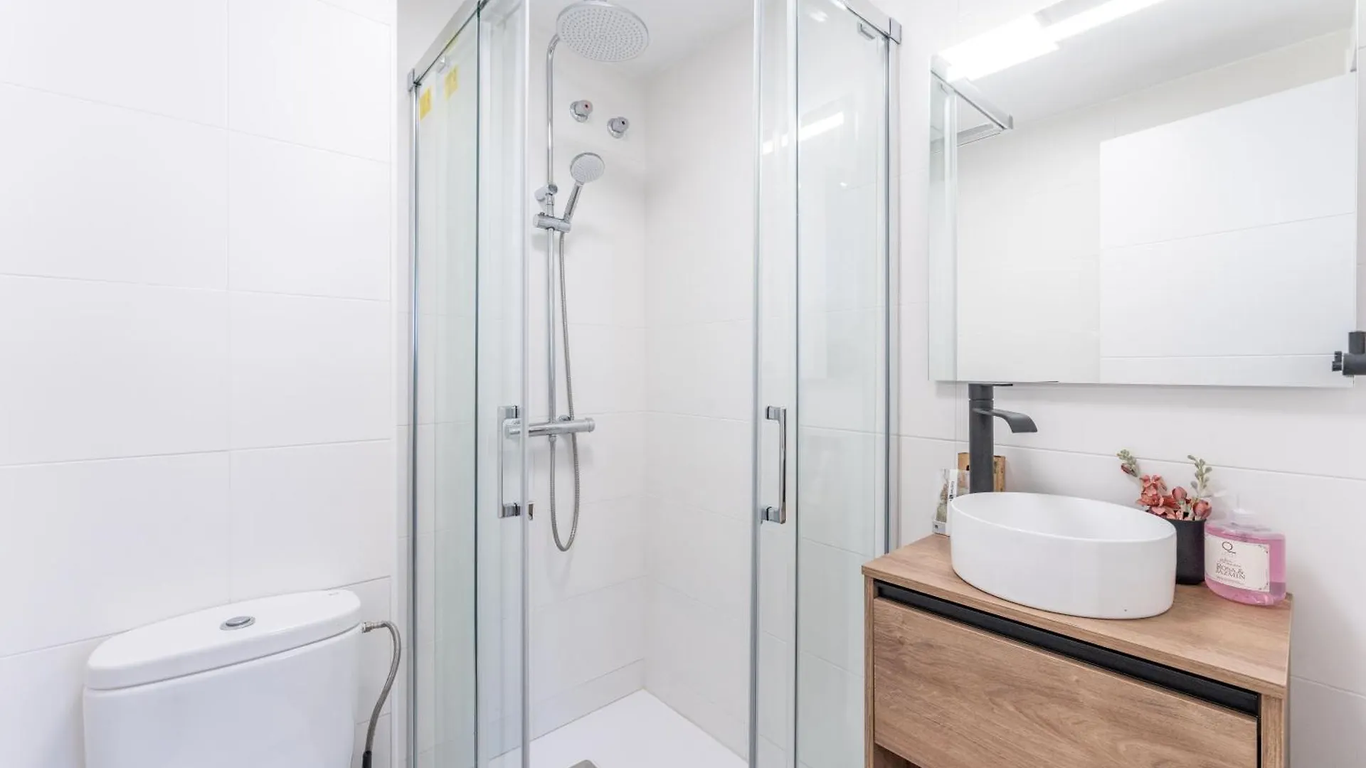 Apartamento Olympo Beach 埃斯特波纳 公寓