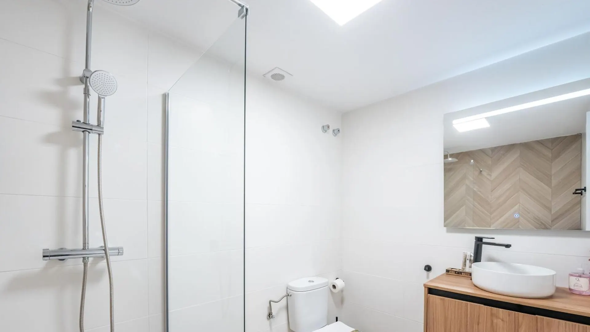 Apartamento Olympo Beach 埃斯特波纳 西班牙