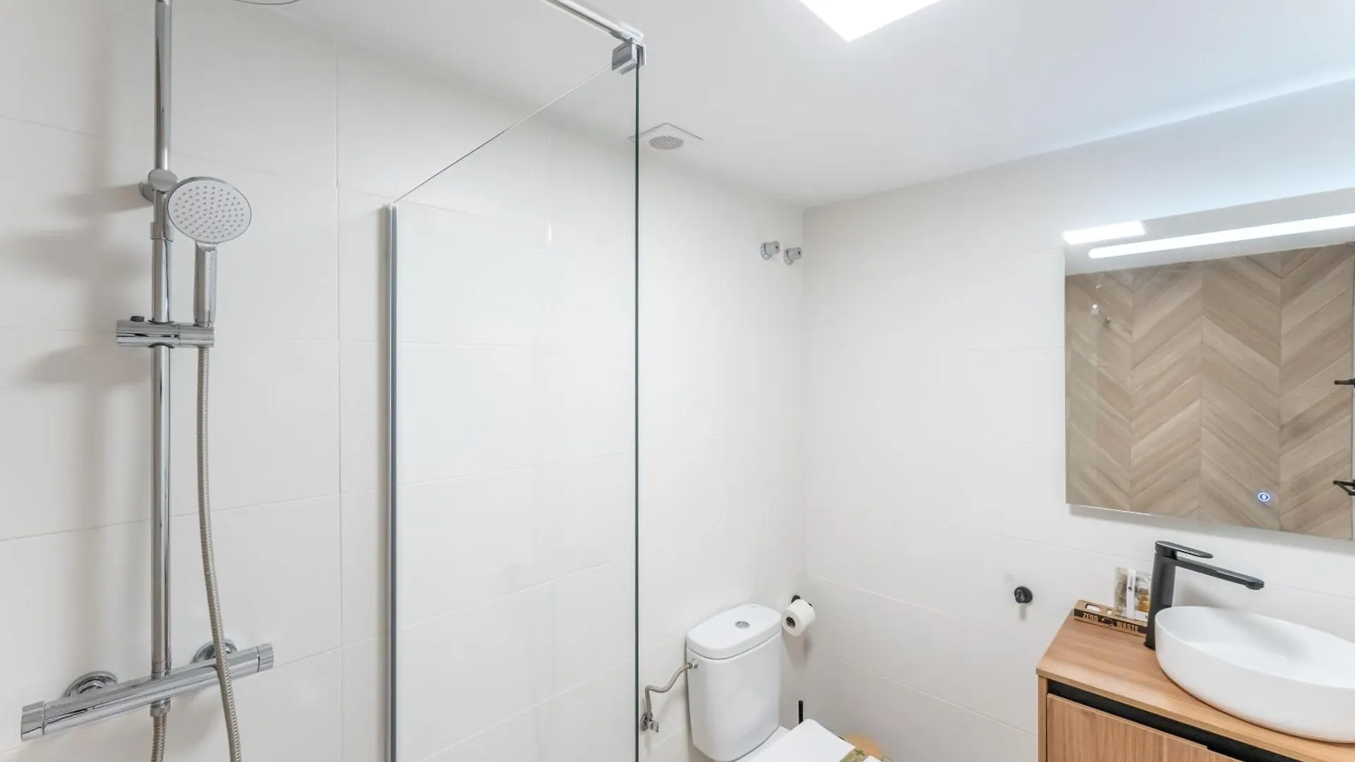 公寓 Apartamento Olympo Beach 埃斯特波纳