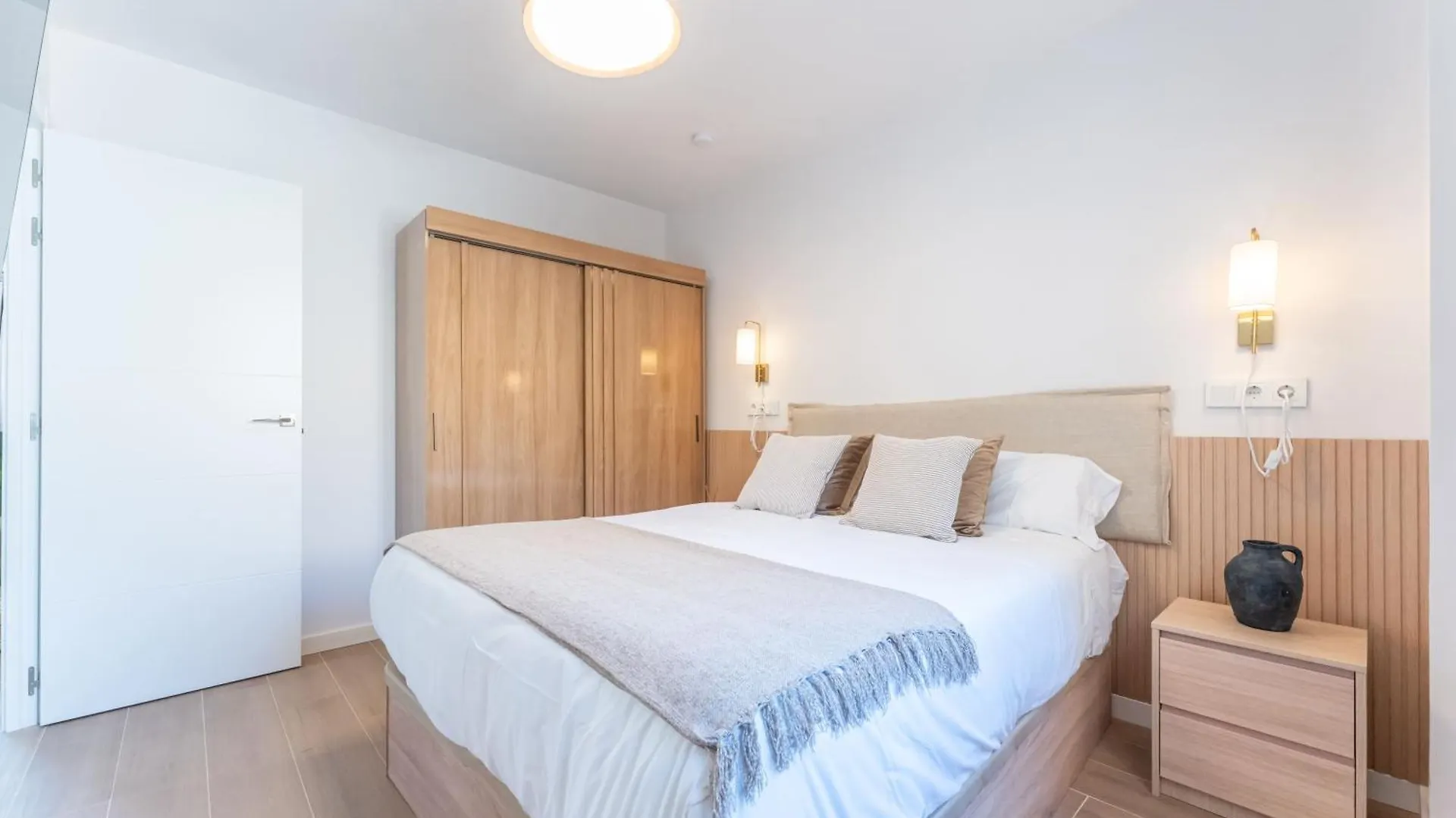 公寓 Apartamento Olympo Beach 埃斯特波纳 西班牙